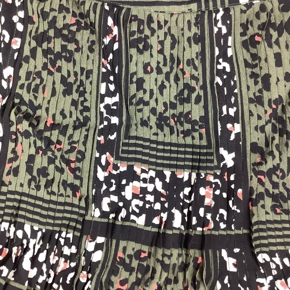 ESQUALO ANIMAL PRINT PLEATED CREPE SKIRT - Picture 4 of 6